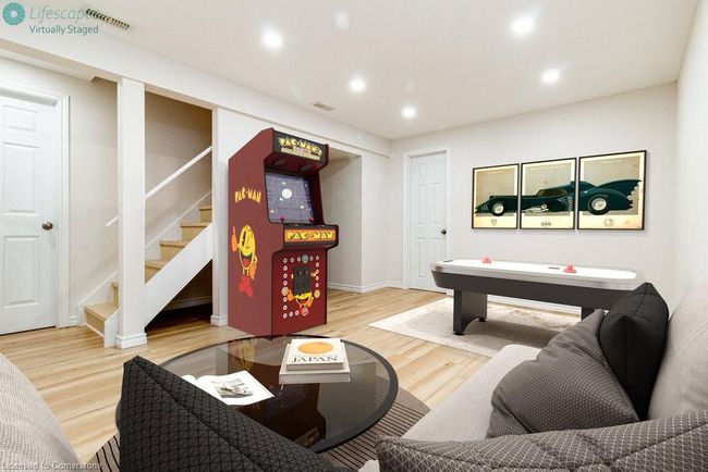 39 Naomi Crt, House other with 4 bedrooms, 3 bathrooms and 6 parking in Ancaster ON | Image 24