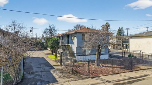 3836 43rd Avenue, Sacramento, CA, 95824 | Card Image