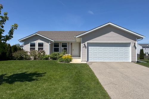 1581 Parkside Dr, Belvidere, IL, 61008-6102 | Card Image
