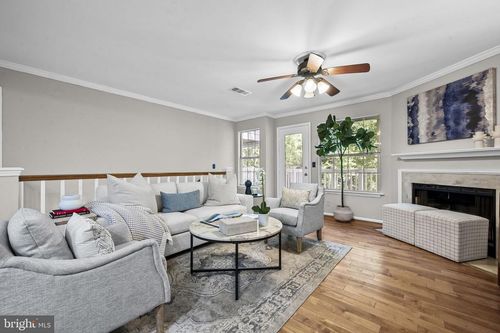 110-5822 Inman Park Cir, ROCKVILLE, MD, 20852-5476 | Card Image