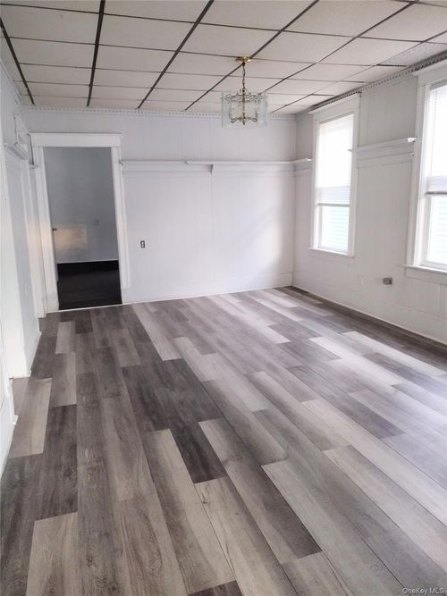 2-15 Hoffman Ave, Poughkeepsie, NY, 12603-1801 | Card Image