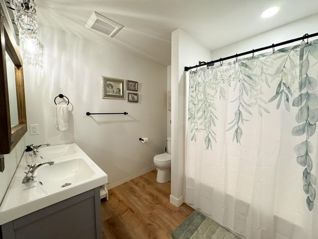 Lower Level Bathroom #2.jpg | Image 49