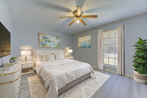 6115 Westbranch Dr, Houston, TX, 77072-1033 | Card Image