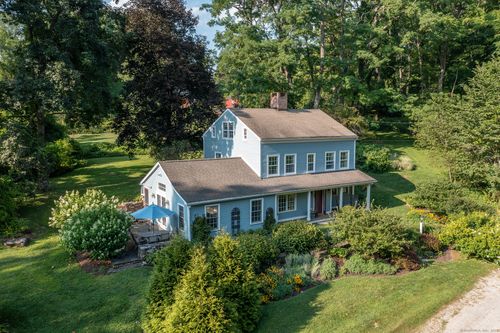 40 Valley Rd, Lakeville, CT, 06039-2120 | Card Image