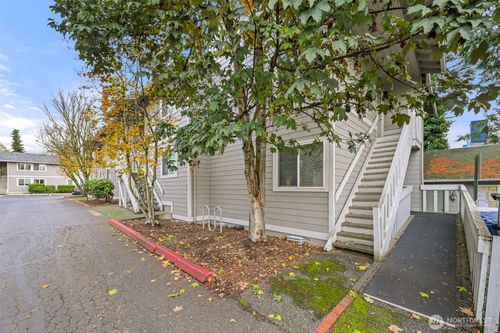 apt-29-3538 Northwest Ave, Bellingham, WA, 98225-1237 | Card Image