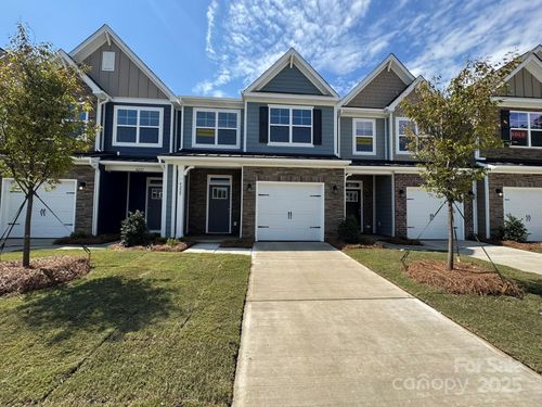 4229 Black Ct, Harrisburg, NC, 28075-7498 | Card Image