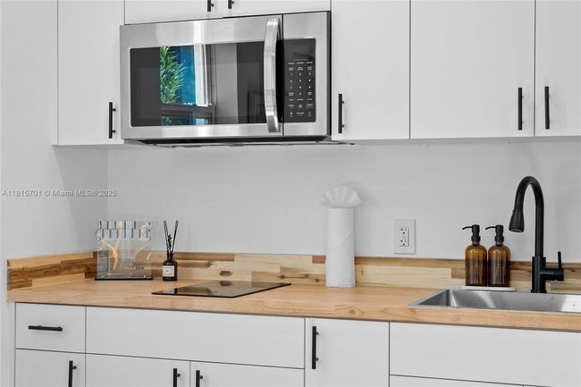 APT-1 - 921 Ne 16 Th Ter, Condo with 1 bedrooms, 1 bathrooms and null parking in Fort Lauderdale FL | Image 5