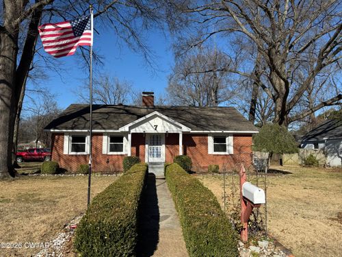 7 Shadow Lawn Drive, Jackson, TN, 38301 | Card Image