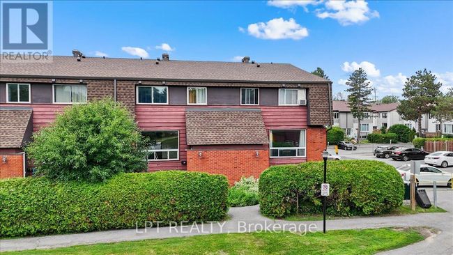 F - 9F Banner Rd, Townhouse with 3 bedrooms, 2 bathrooms and 1 parking in Nepean ON | Image 29