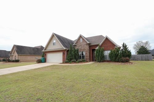131 Rippavilla St, Saltillo, MS, 38866-5784 | Card Image