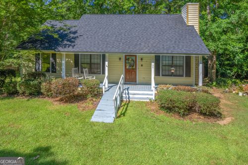 195 N Lake Dr, Sandersville, GA, 31082-7513 | Card Image