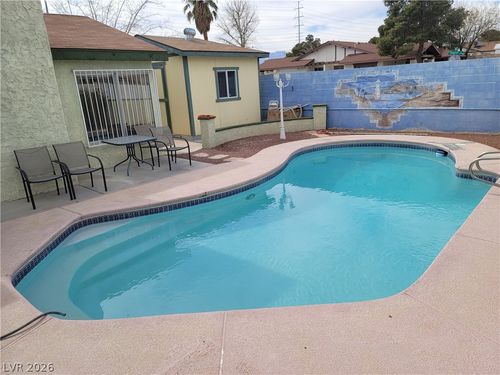 7056 Starwood Dr, Las Vegas, NV, 89147-4412 | Card Image