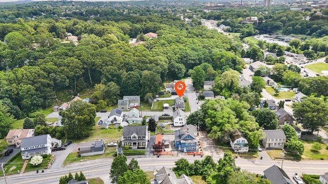 39 Doyle Ave, House other with 2 bedrooms, 2 bathrooms and 4 parking in Dracut MA | Image 23