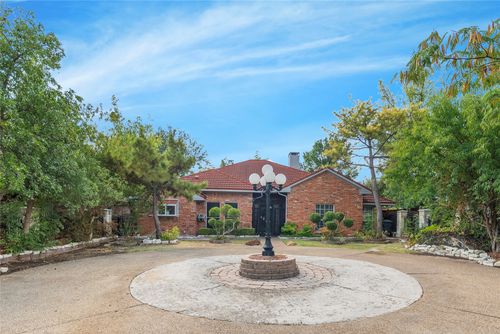 3024 Encino Dr, Dallas, TX, 75228-2372 | Card Image