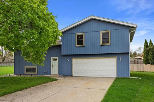 115 Conrad Court, Mukwonago, WI, 53149 | Card Image
