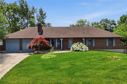 303 W Dauxville Dr, Richmond, MO, 64085-1121 | Card Image