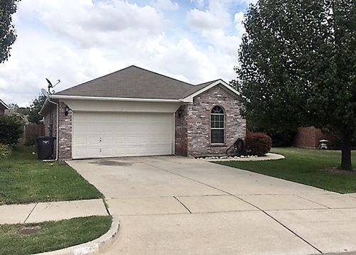 6304 Downeast Dr, Fort Worth, TX, 76179-4120 | Card Image