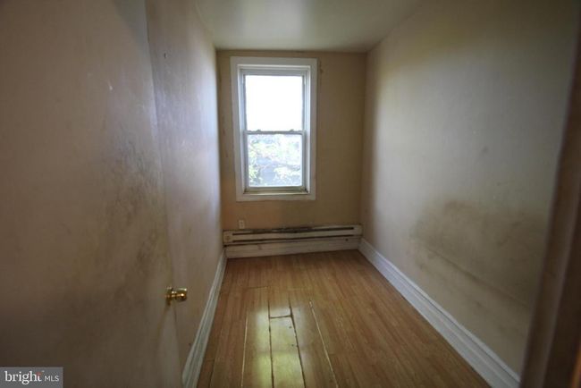 1146 S Ruby St, Townhouse with 3 bedrooms, 1 bathrooms and null parking in PHILADELPHIA PA | Image 7