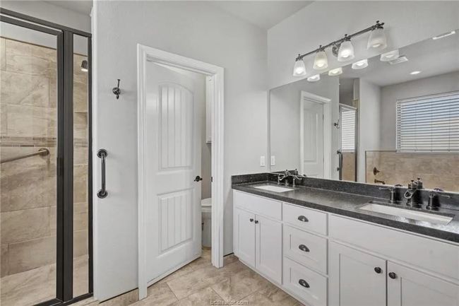 Primary Ensuite Bath | Image 13