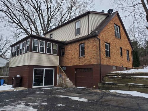 6858 Safford Rd, Rockford, IL, 61101-2263 | Card Image