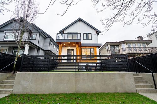 1-2753 Nanaimo St, Vancouver, BC, V5N5E9 | Card Image