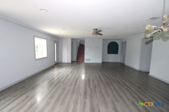 203 Spring St, House other with 4 bedrooms, 3 bathrooms and null parking in Lampasas TX | Image 7