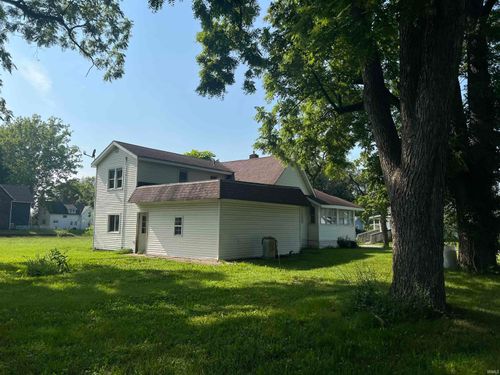 2107 N C St, Elwood, IN, 46036-1619 | Card Image