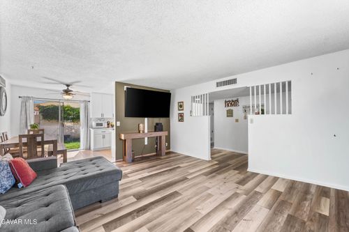 2130 Orange St, Rosamond, CA, 93560-6077 | Card Image