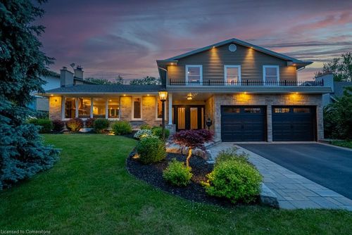 2119 Agincourt Cres, Burlington, ON, L7P1P3 | Card Image
