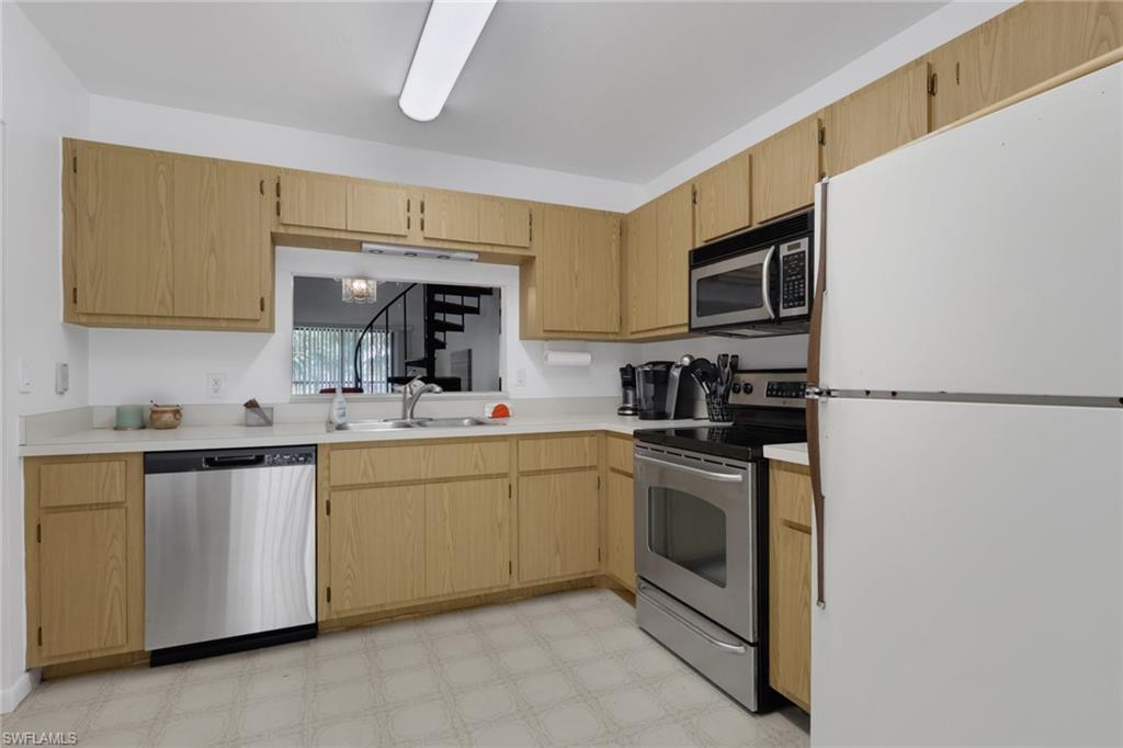 Residential in NORTH FORT MYERS 3