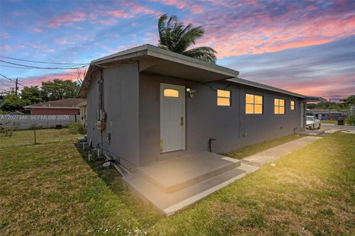 1-369 Phippen Waiters Rd, Dania Beach, FL, 33004-4911 | Card Image