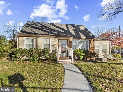 916 Highview Dr, CAPITOL HEIGHTS, MD, 20743-2965 | Card Image