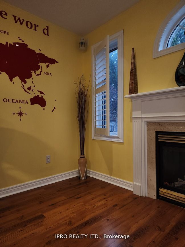 BDRM-2 - 192 Sundew Dr, House attached with 1 bedrooms, 1 bathrooms and 1 parking in Barrie ON | Image 5