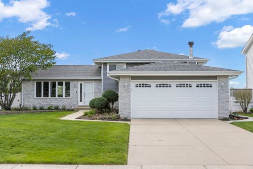 2217 Manico Dr, Crest Hill, IL, 60403-1882 | Card Image