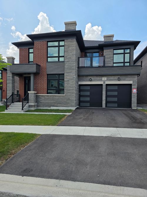 10 Adario Cres, Woodbridge, ON, L3L0G3 | Card Image