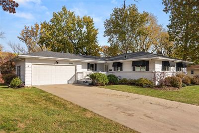 1202 Sw Kenworthy Drive, Home with 3 bedrooms, 1 bathrooms and null parking in Ankeny IA | Image 1