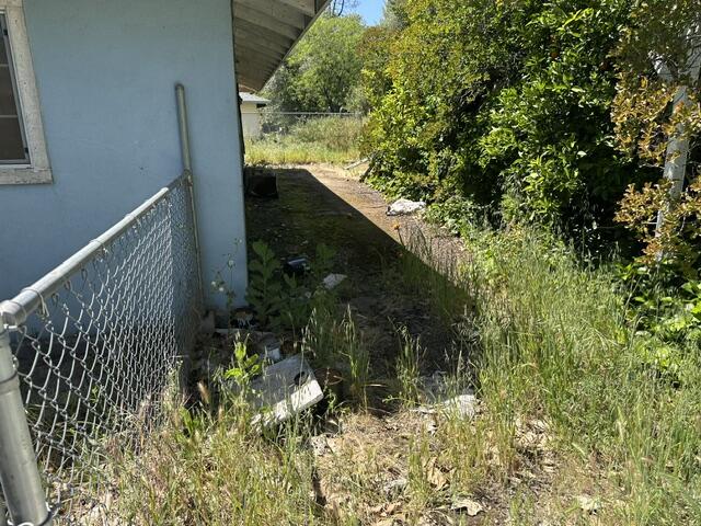 Residential in Shasta Lake 5