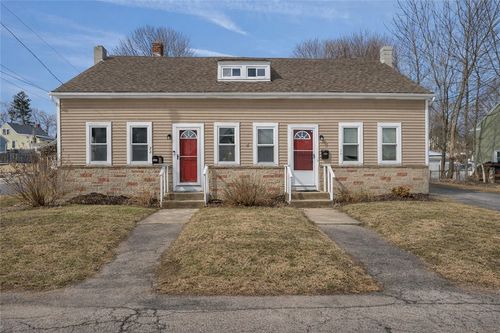 22 Harris St, Coventry, RI, 02816-7813 | Card Image