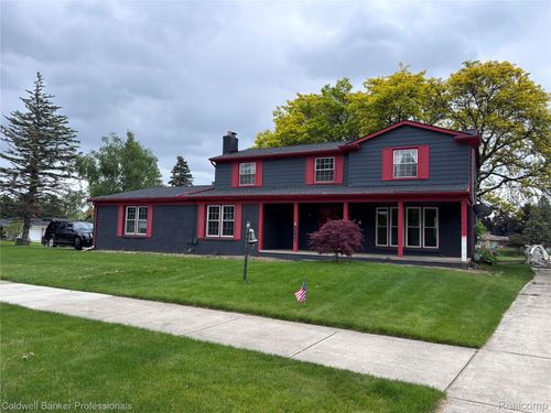 5550 25 Mile Rd, Shelby Township, MI, 48316-1679 | Card Image