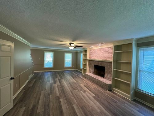 1964 Prestwick Dr, Germantown, TN, 38139-3450 | Card Image