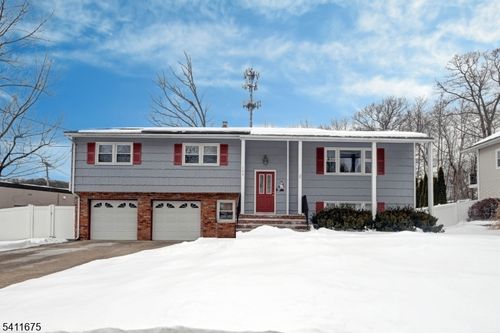 139 Sunset Ave, Butler, NJ, 07405-1552 | Card Image