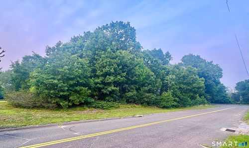 117 Route 66, Columbia, CT, 06237-1137 | Card Image