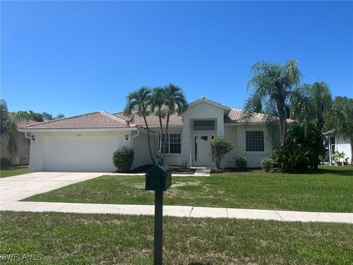812 Grand Rapids Blvd, NAPLES, FL, 34120-4469 | Card Image
