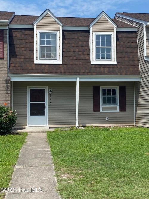 117 Palace Cir, Jacksonville, NC, 28546-7245 | Card Image