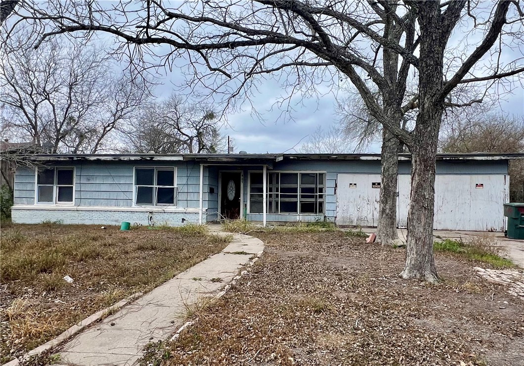 Residential in Alice