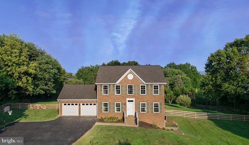 432 Quail Run Rd, Summit Point, WV, 25446-3622 | Card Image
