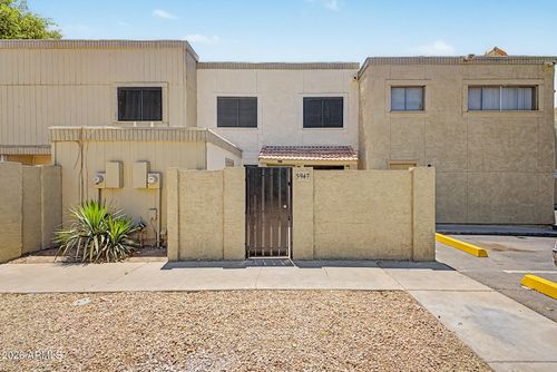 5947 N 48th Ave, Glendale, AZ, 85301-6147 | Card Image