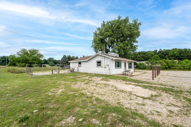 938 Doster Rd, Home with 0 bedrooms, 1 bathrooms and 35 parking in Plainwell MI | Image 25