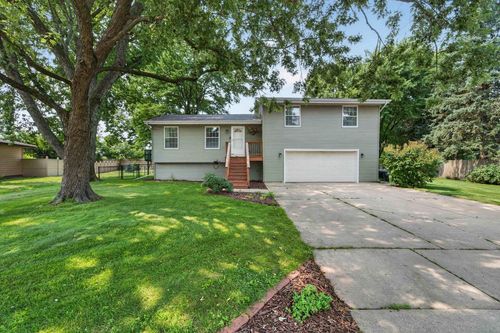 745 Stafford Road, Janesville, WI, 53546 | Card Image
