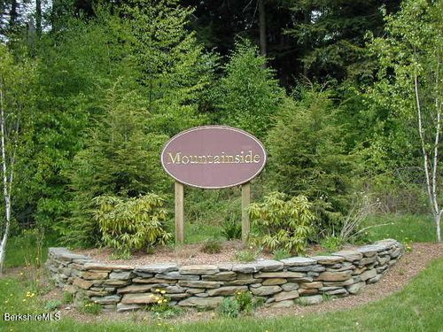 9102 Mountainside Dr, Hancock, MA, 01237 | Card Image